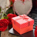 Best Valentine Gift for Boyfriend Ideas to Buy