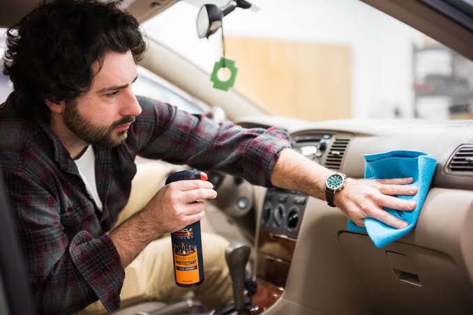 5 Best Interior Car Cleaners in Bristol – Find cleaning for your vehicle cabin